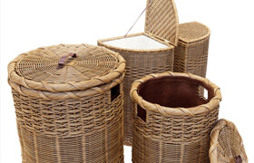 Wicker basket for clothes